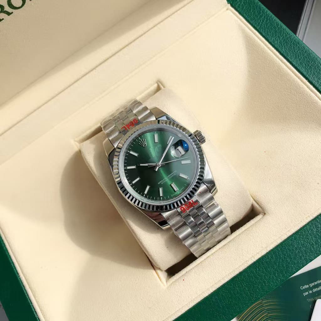 Log imitation mechanical strip engraved silver green