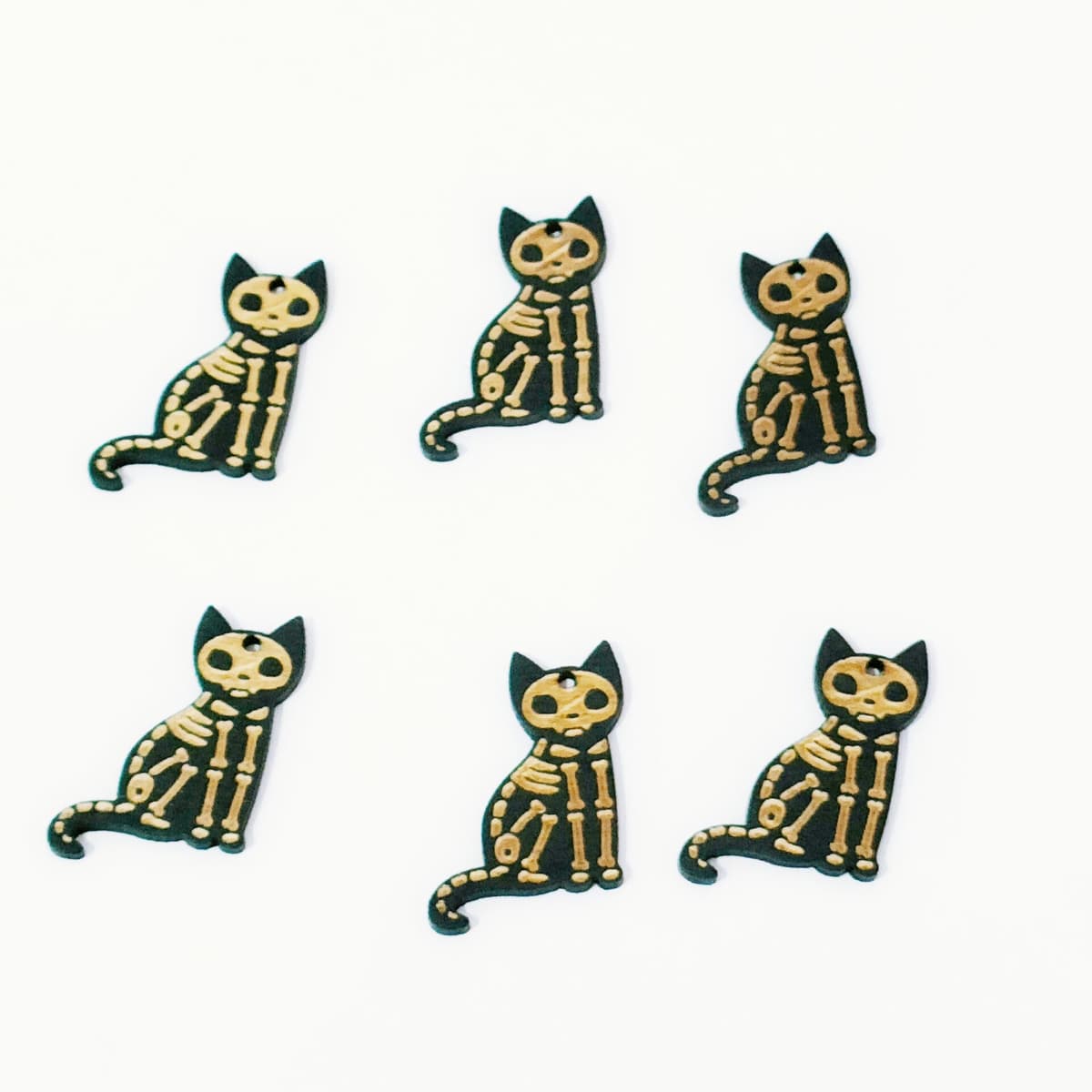 One-sided bone cat