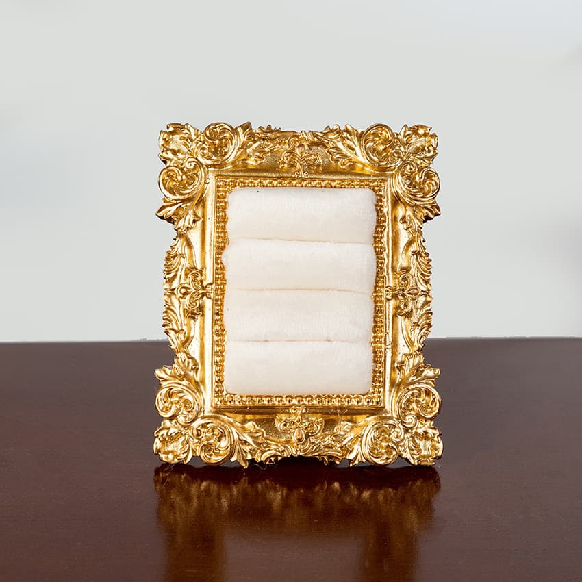 White rectangular ring plate