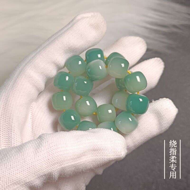 Gradient Green White Jade Bodhi Root Bracelet Bodhi Hand String Text Play Handheld Soft Finger Plate Play Factory Hot Sale 1