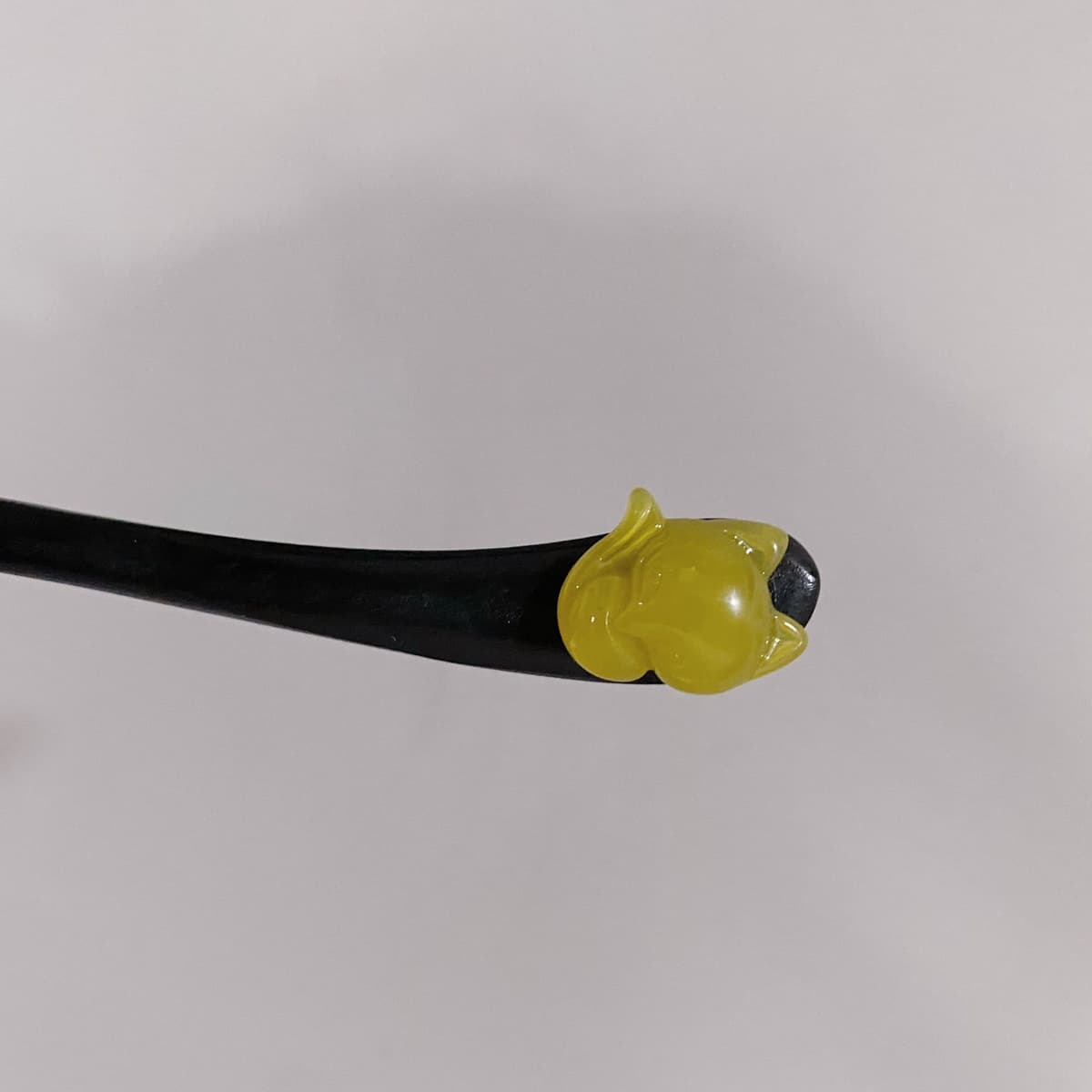 264# fox yellow hairpin