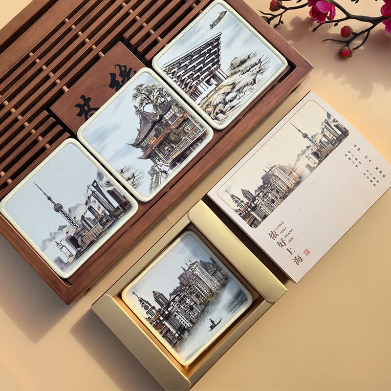 Shanghai cultural and creative 4 pieces [gift box + gift bag + chinese and english]