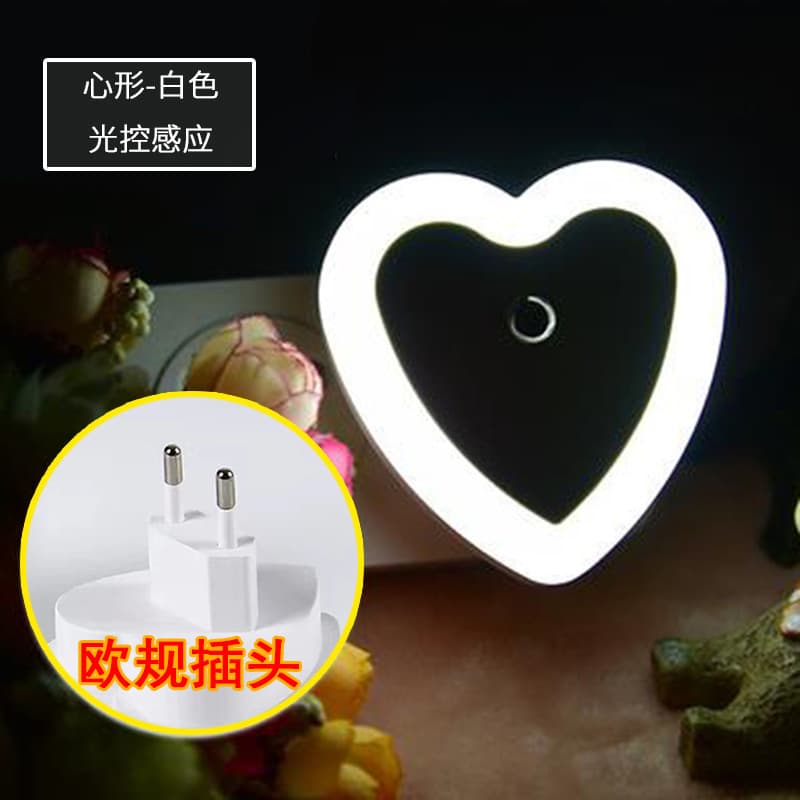 Light-controlled heart-shaped white (european plug)