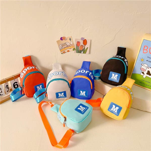 Ultra-Light Children's Chest Bag, Portable Color-Blocking 2024 Spring/Summer Trendy Stylish Shoulder Bag, Lightweight Fashionable Crossbody Bag for Girls