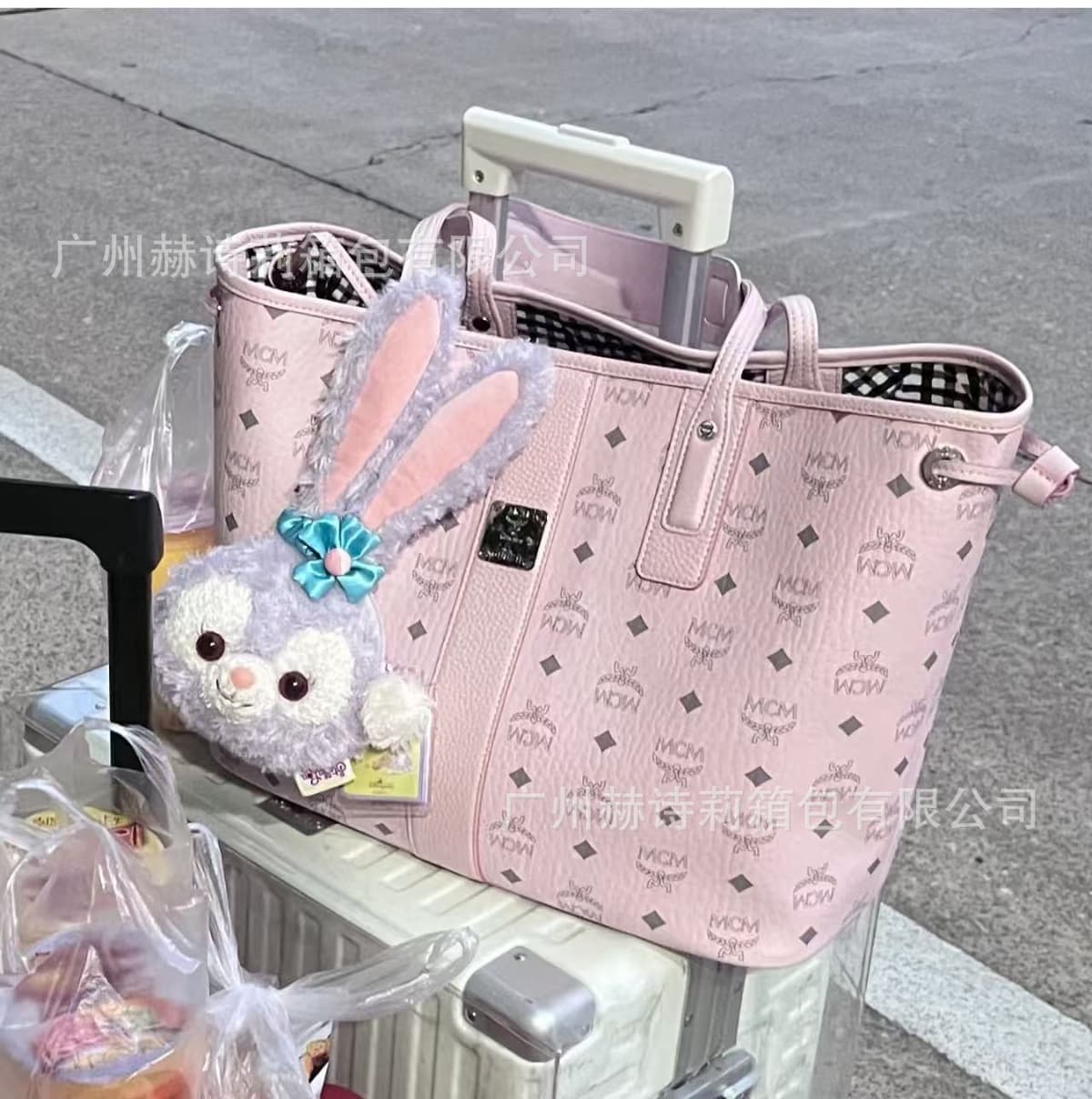Pink without box