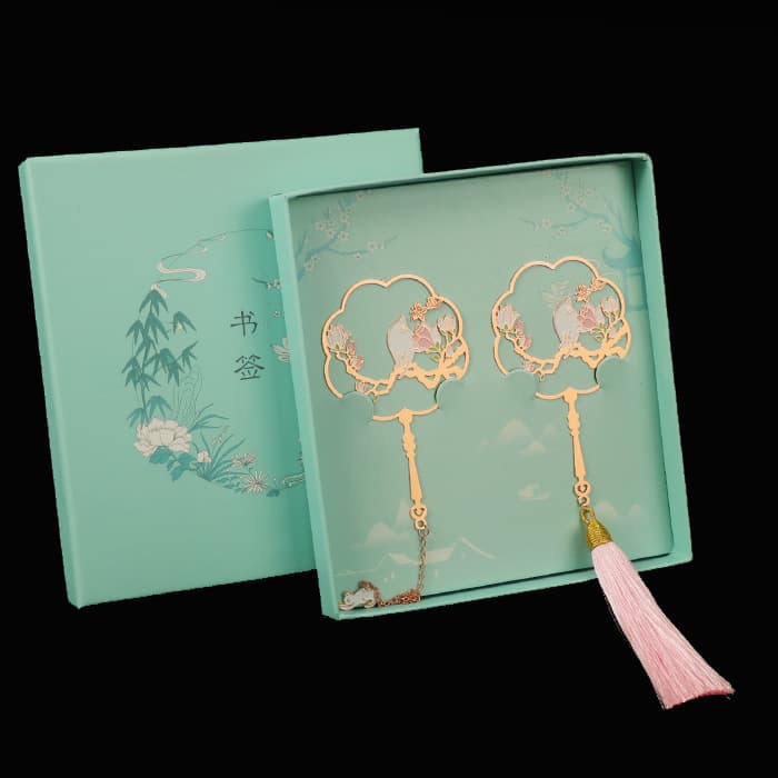 Butterfly and cat gift box (pack of two)