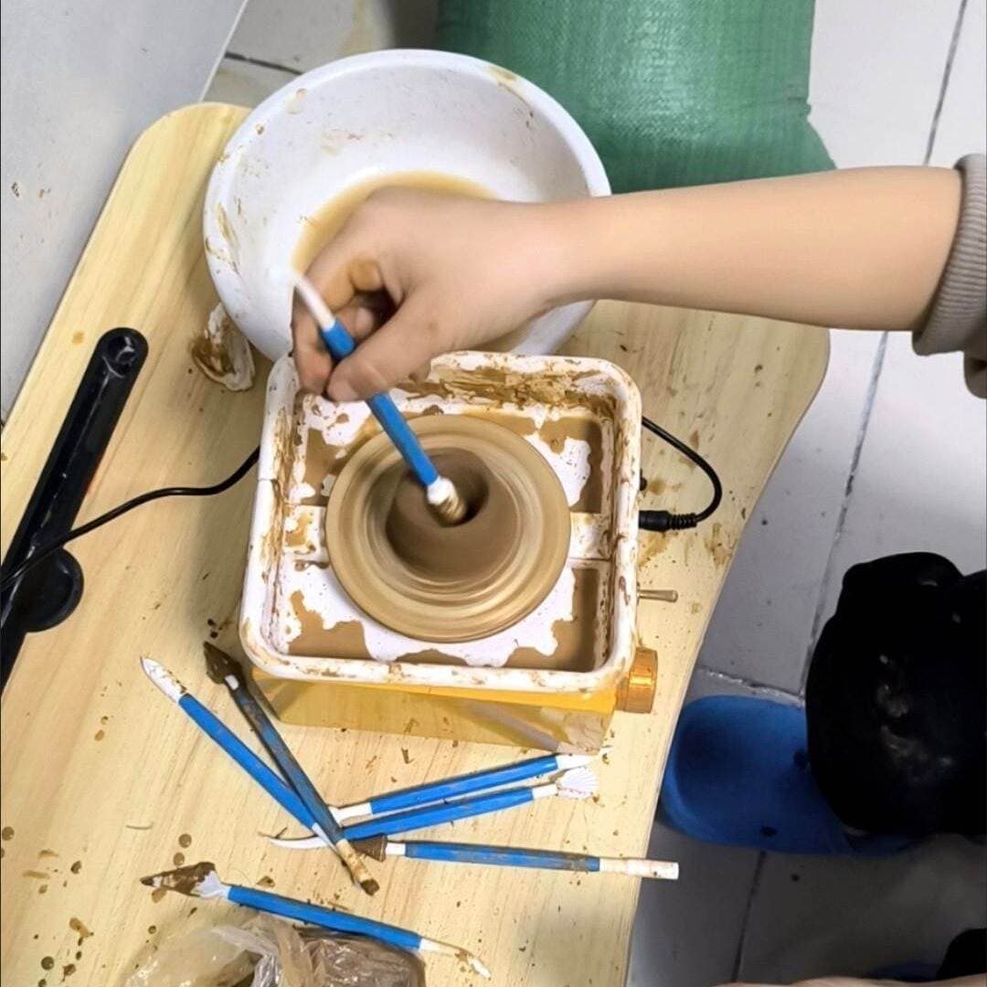 Mini drawing machine children's teaching fingertip pottery machine small desktop drawing machine pottery clay machine pottery clay handmade 2