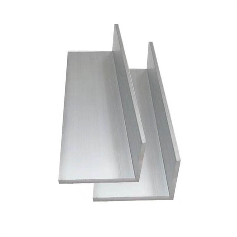 6063 Aluminum Alloy Angle Aluminum 6082 2A12 7075 Equal Edge Angle Aluminum L-Shaped Aluminum Profile for Industrial Extrusion Edging 5