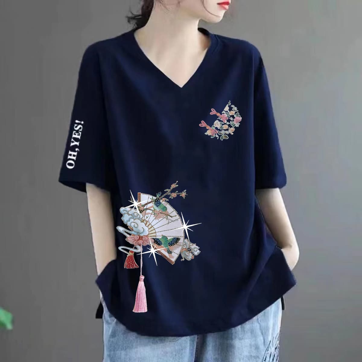 49 navy blue [upper middle auspicious clouds]