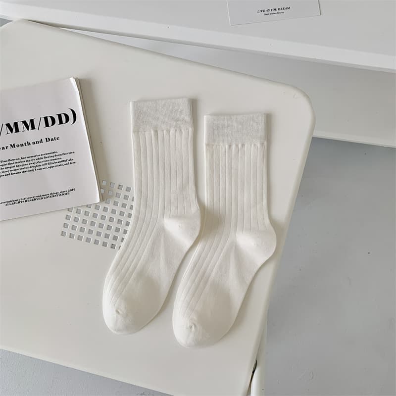 Broad White