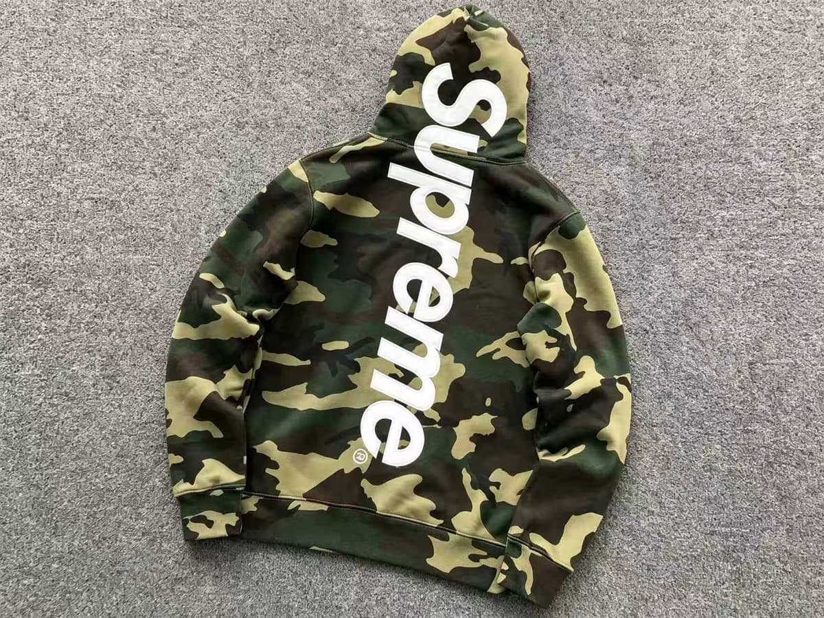 E550 classic large logo hooded sweatshirt camouflage color