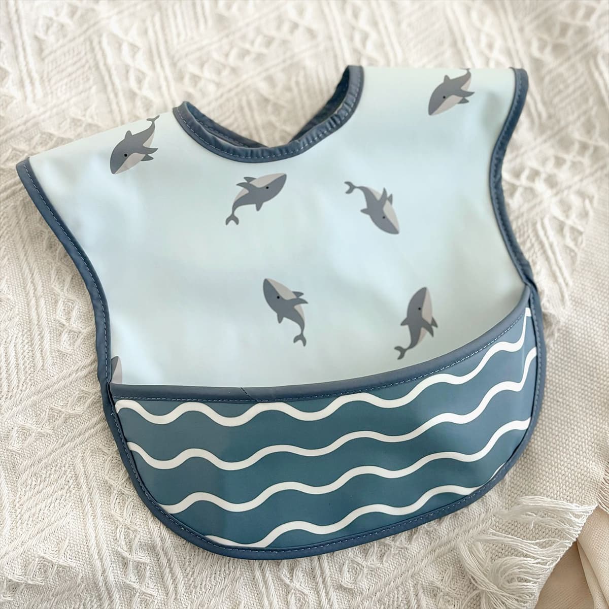 Pu three-dimensional bib ocean paradise