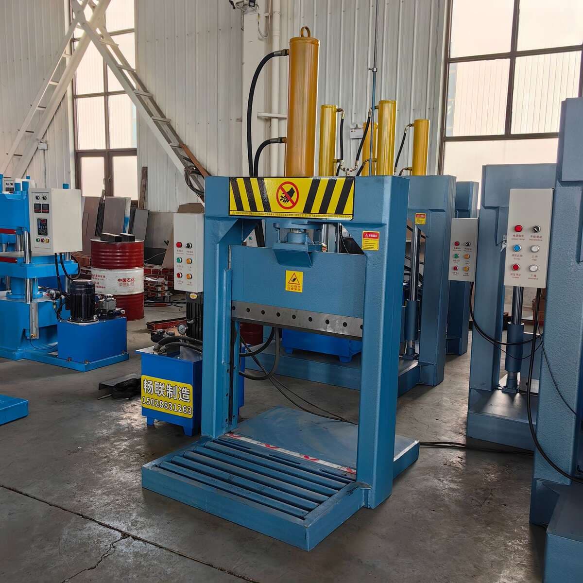 Natural Rubber Double-Cylinder Rubber Cutting Machine for Rubber Factory Cutting, Model Changlian 1200, Supplied 2