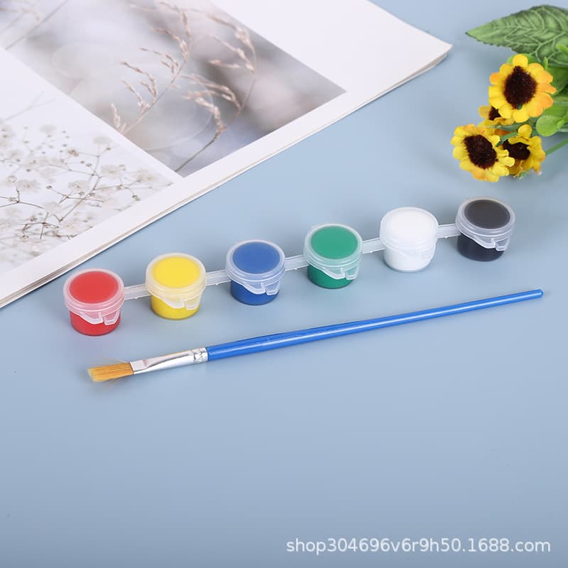 6 colors of paint plus a pen