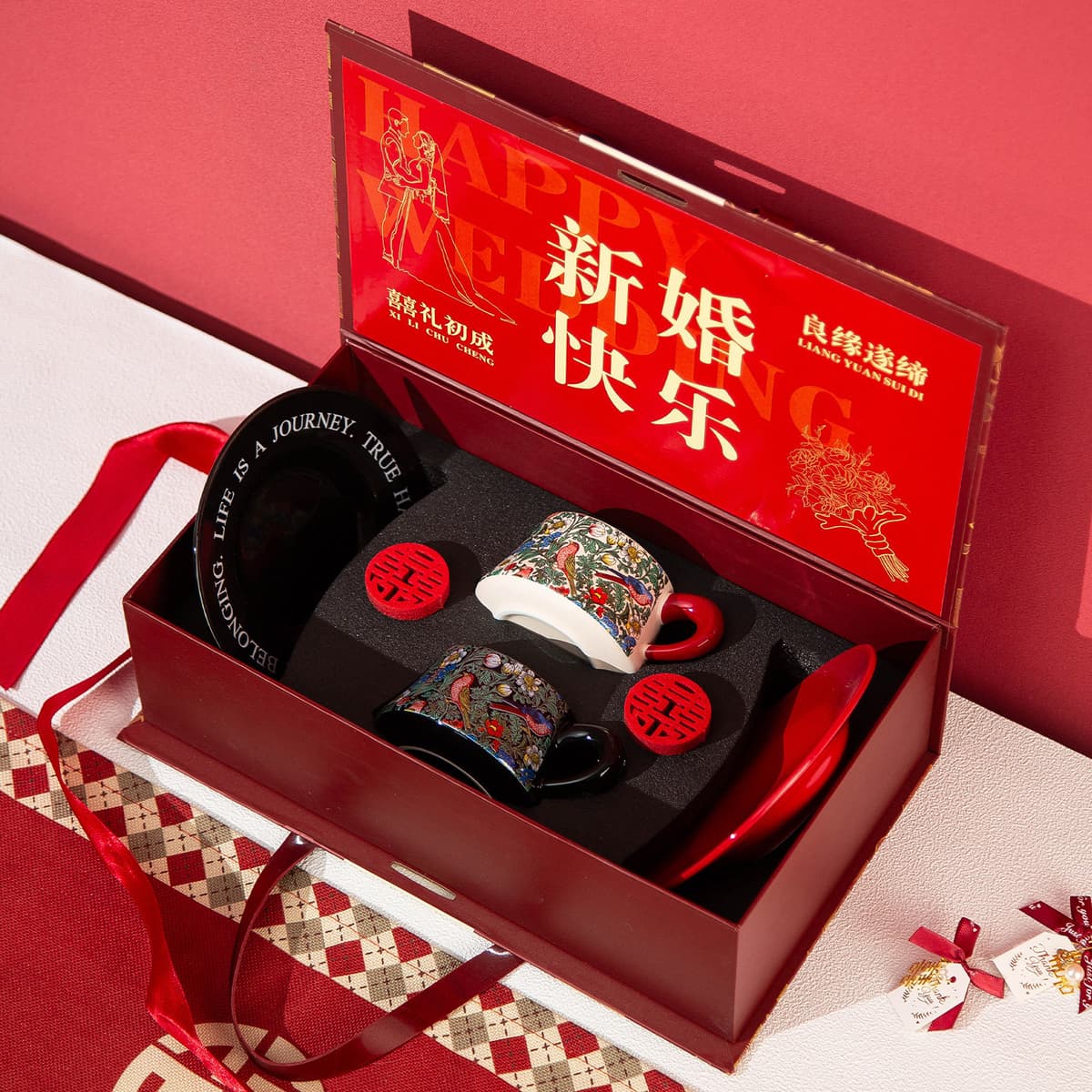 Matching cups - red handle + black handle morris floral cup and saucer set [new wedding gift box - happy wedding]