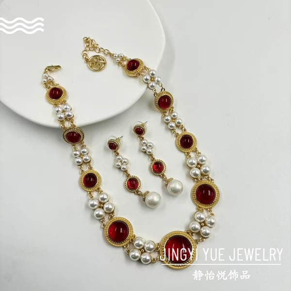Vintage Retro Inlaid Pearl Earring and Necklace Set, French Court Style Design Clavicle Chain