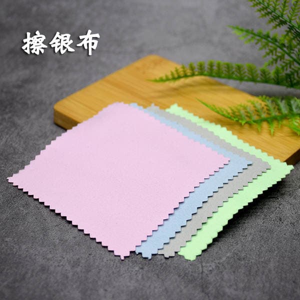 Silver cleaning cloth polishing cloth silver decoration polishing cloth 8*8 deerskin velvet silver decoration black cleaning and silver washing water logo