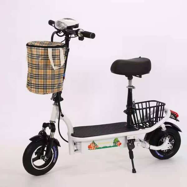 Böyüklər üçün portativ qatlana bilən elektrik velosiped/skuter.