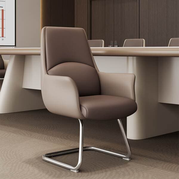 Office Executive Chair, Adjustable, Comfortable for Long Sitting, Simple Design, Suitable for Meetings, Business, Genuine Leather Chair, Suitable for Live Streaming, Home Use, Study Room, Computer Chair