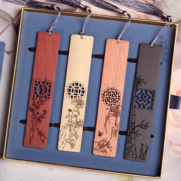 Redwood Plum, Orchid, Bamboo and Chrysanthemum Bookmark Creative Window Lattice Plum, Orchid, Bamboo and Chrysanthemum Bookmark College Scenic Spots Souvenir Engravable LOGO