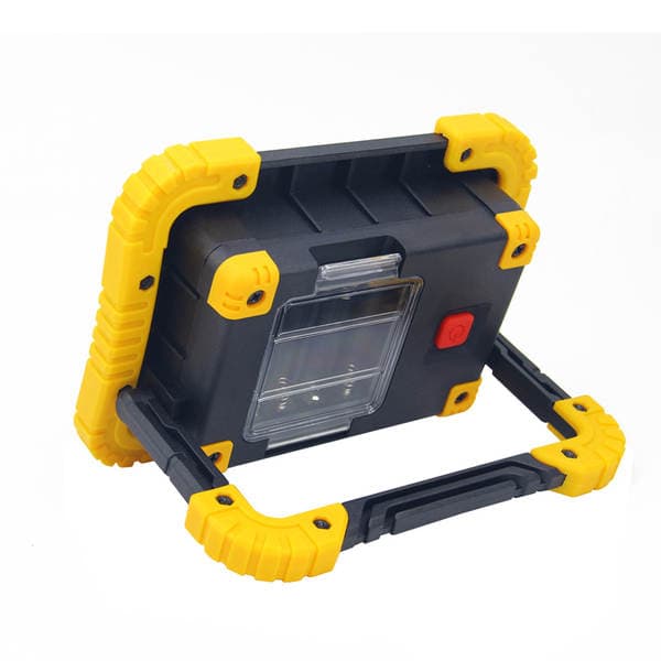 750 lumen dry battery working lamp