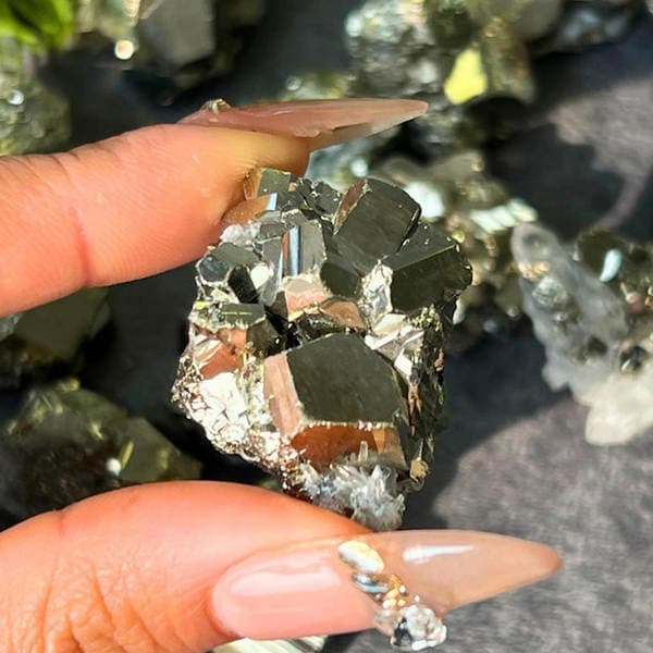 Natural Pyrite Raw Stone Cubes, Chalcopyrite, Iron Ore Teaching Specimens, Collection Crystal Raw Stones, Crystal Ornaments